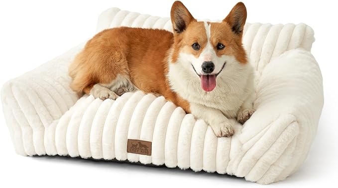 Cute Cat Couch, Premium Plush Faux Fur Pet Couch Bed, Ultra-Soft Pet Furniture for Cats & Small Dogs (Cream, M: 31.5''x23.5'')