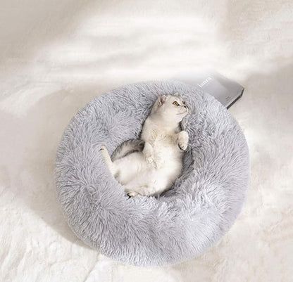 BODISEINT Modern Soft Plush Round Pet Bed for Cats or Small Dogs, Mini Medium Sized Dog Cat Bed Self Warming Autumn Winter Indoor Snooze Sleeping Cozy Kitty Teddy Kennel (20'' D x 8'' H, Light Grey)