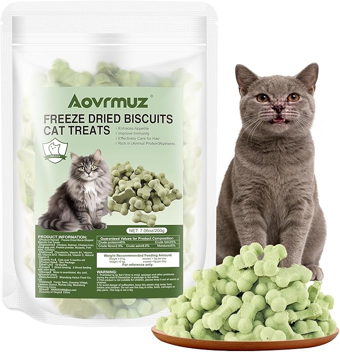 Crunchy Freeze-Dried Salmon Cat Treats – Natural & Healthy for Cats of All Breeds
