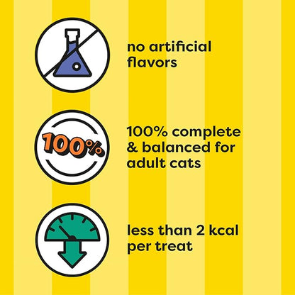 Temptations Classic Crunchy and Soft Cat Treats, Savory Salmon Flavor, 30 oz. Tub