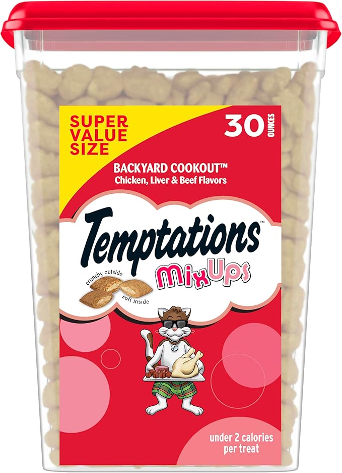 Temptations MixUps Backyard Cookout Flavor Crunchy and Soft Cat Treats, 30 oz. Tub