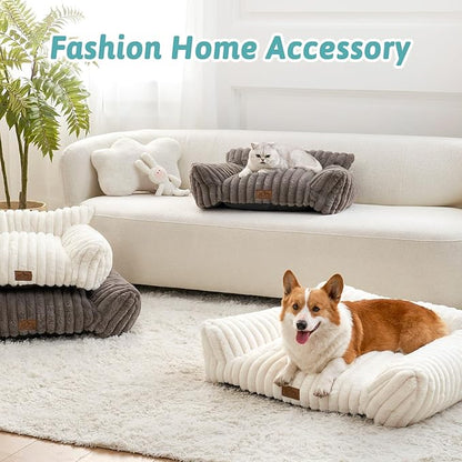 Cute Cat Couch, Premium Plush Faux Fur Pet Couch Bed, Ultra-Soft Pet Furniture for Cats & Small Dogs (Cream, S: 25.5''x17.5'')