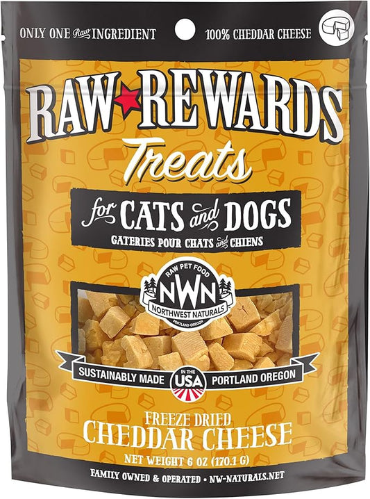 Northwest Naturals Raw Rewards Freeze-Dried Cheddar Cheese Treats for Dogs and Cats - Bite-Sized Pieces - Healthy, 1 Ingredient, Human Grade Pet Ingredients, All Natural, Proudly Made in USA, 6 Oz