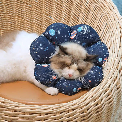 ComSaf Soft, Protective Adjustable Cat Cone Collar to Stop Licking After Surgery, Comfortable Lightweight Elizabethan Collar for Large Cat and Small Dog, Dog Recovery Collar Prevents Licking Wounds